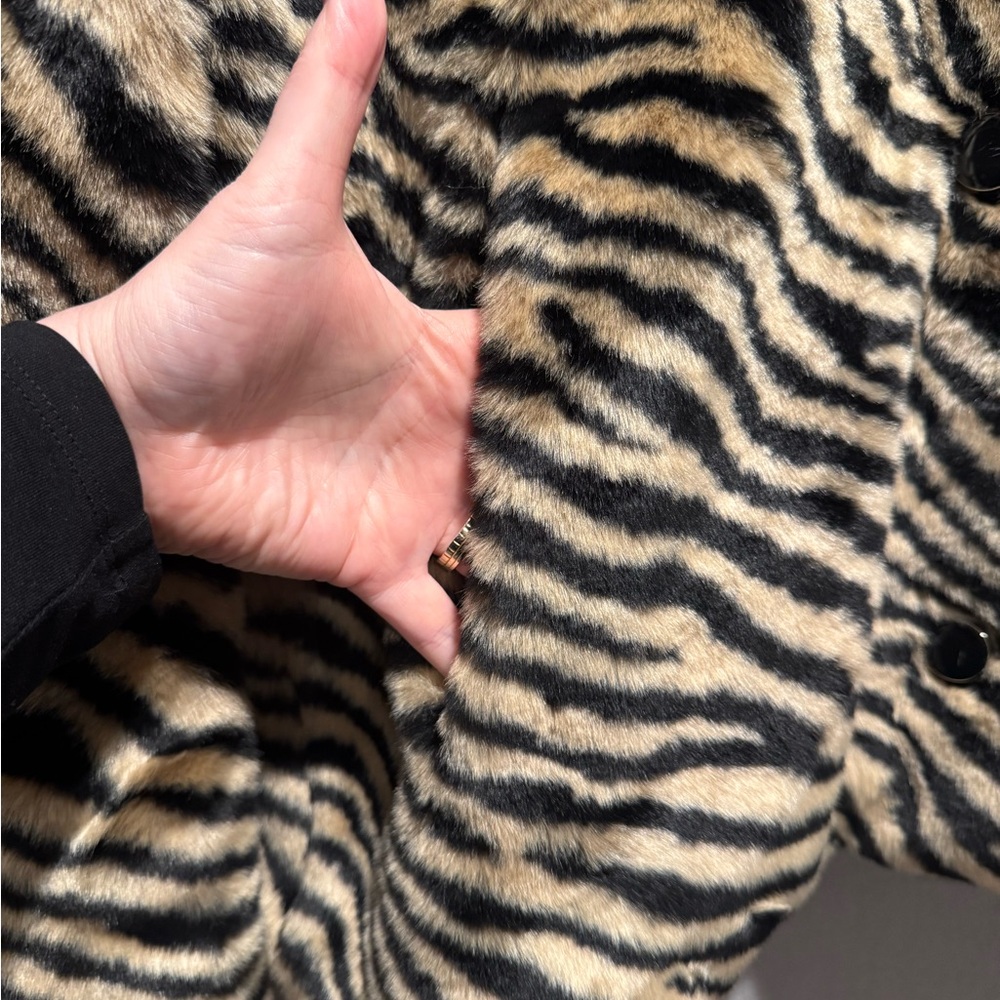 Kate Spade Zebra Striped Faux Fur Teddy Jacket - Picture 5 of 13